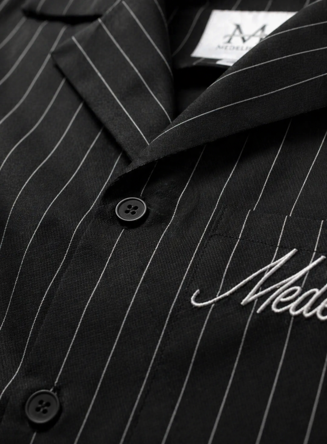 Load image into Gallery viewer, The Valley Crop Shirt