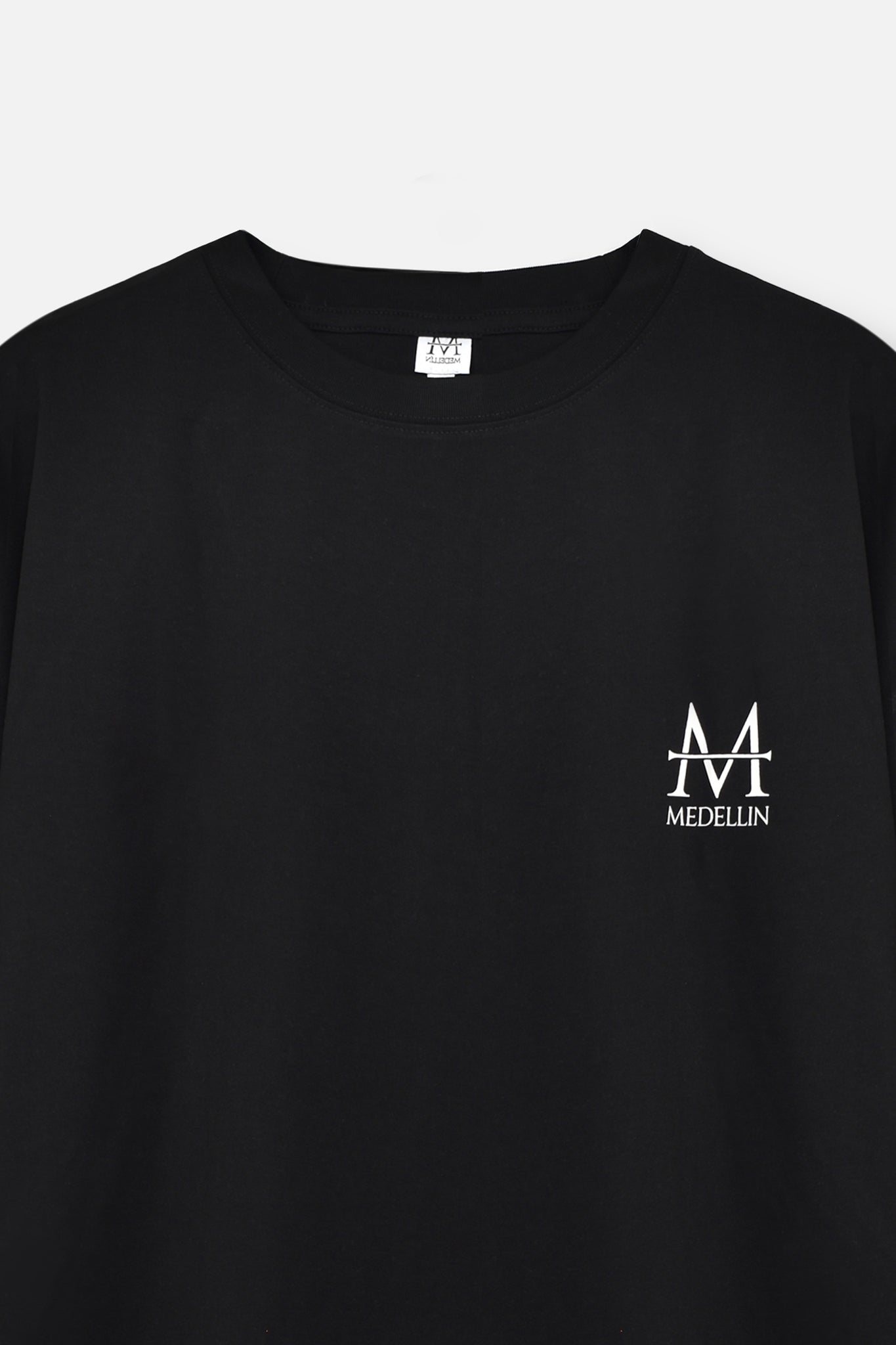 Load image into Gallery viewer, black oversized t-shirt
